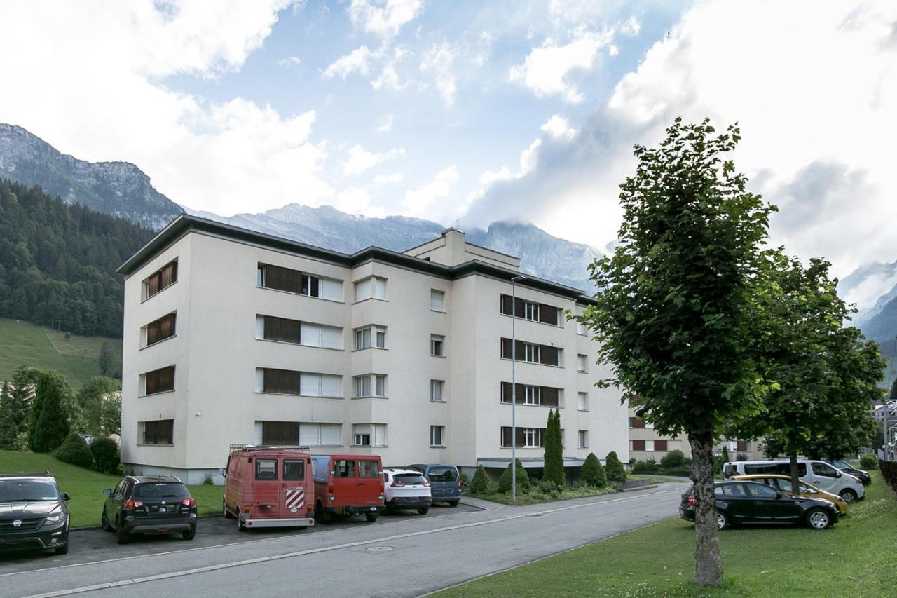 Spirit Apartments - Studio 1 - Kuche - Parkplatz Engelberg Dış mekan fotoğraf